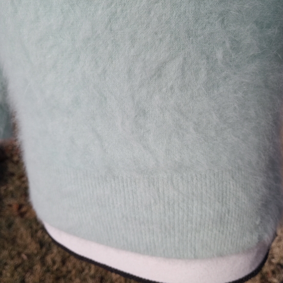 Angora! Motta Knitwear Mint Green Fuzzy Italian Angora Sweater - Picture 5 of 15